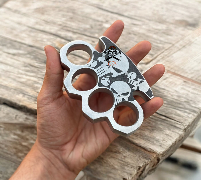 Punisher Skull Knuckle With Leather Case cskforged