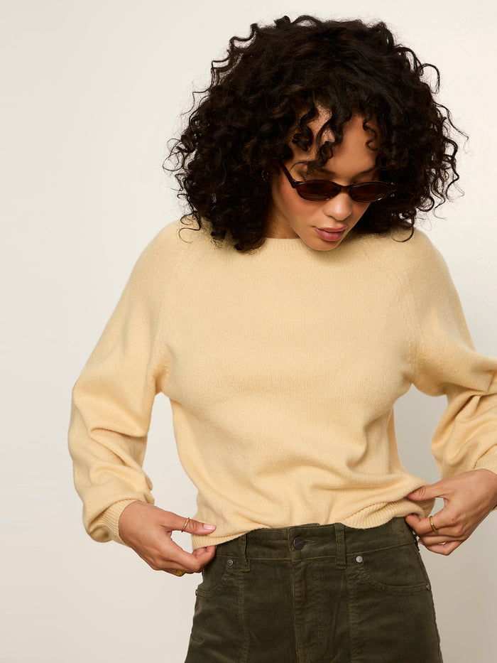 Soft Popover Sweater Light Goldie