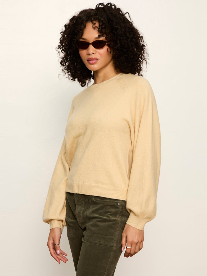 Soft Popover Sweater Light Goldie