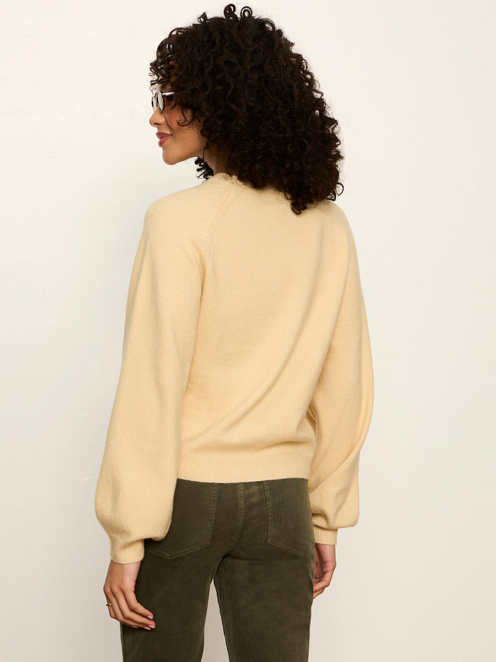 Soft Popover Sweater Light Goldie