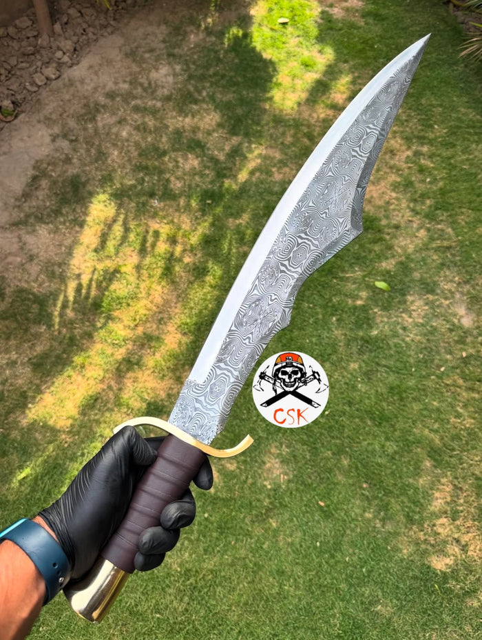 Spartan style sword with a leather-wrapped handle,Brass guard and pommel,Ornate patterned Blade cskforged