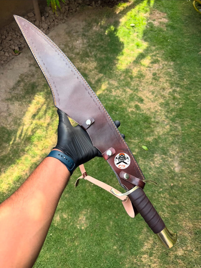 Spartan style sword with a leather-wrapped handle,Brass guard and pommel,Ornate patterned Blade cskforged