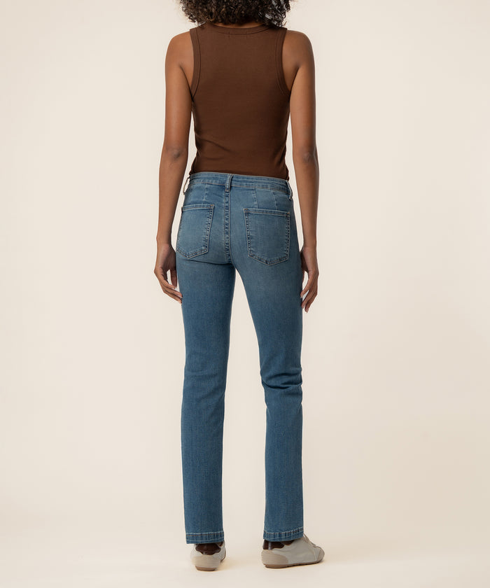 Stevie High Rise Straight Leg in Incandescent Wash