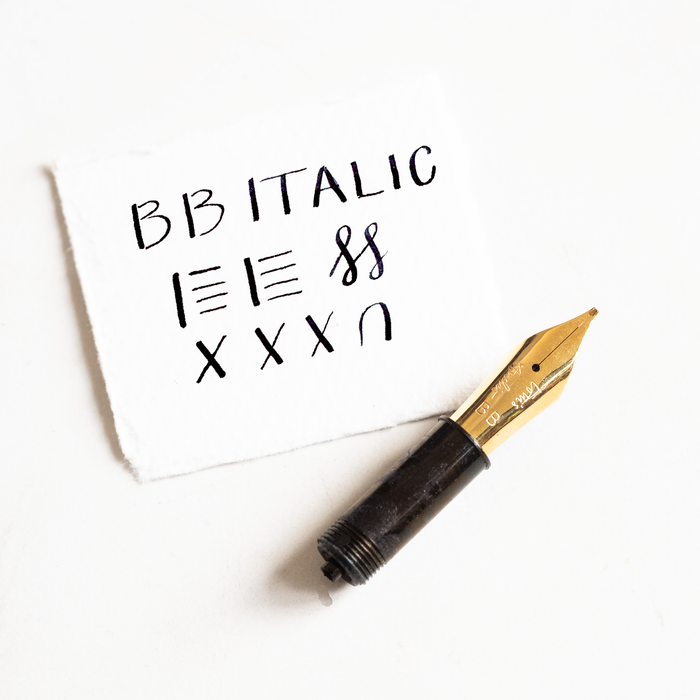 Cursive Italic B fountain pen nib (gold)