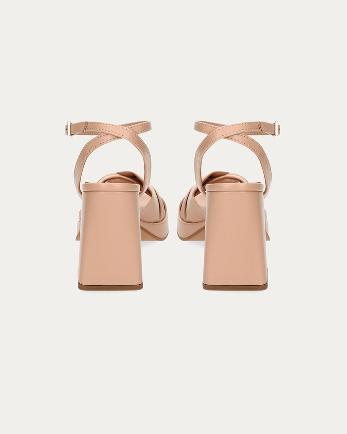 Tacchi Carmen nude, vegani ecologici