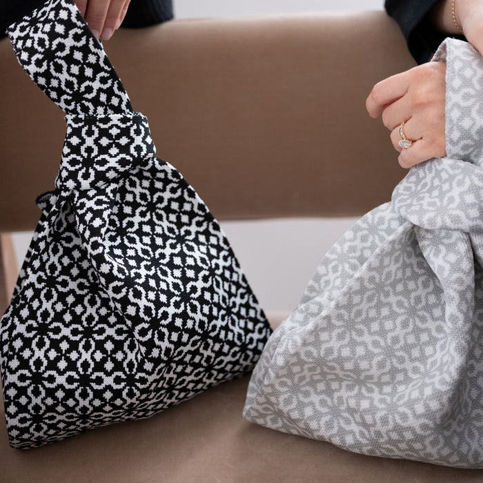 The Black Solitaire Handbag A Bag Concept