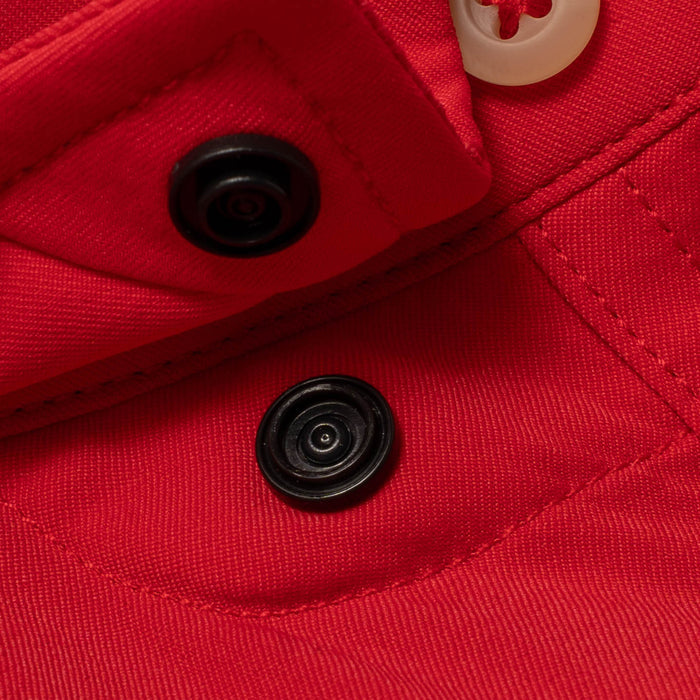 collar snaps on shirt