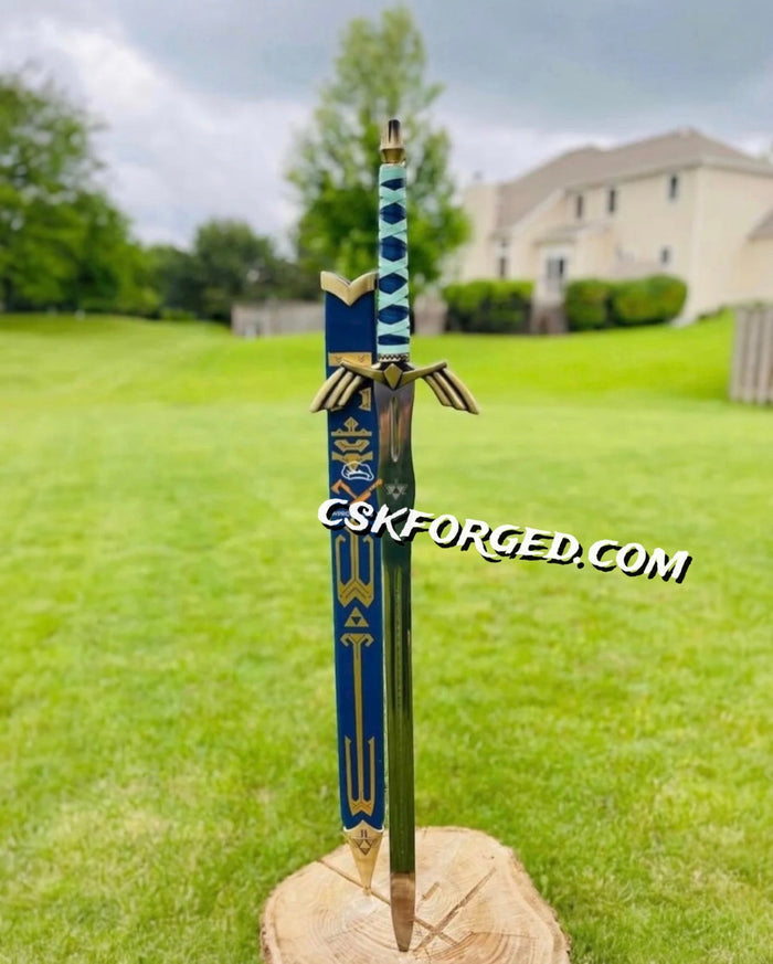The LEGEND of ZELDA Full Tang Skyward Link's Master Sword with Scabbard-Costume Armor cskforged