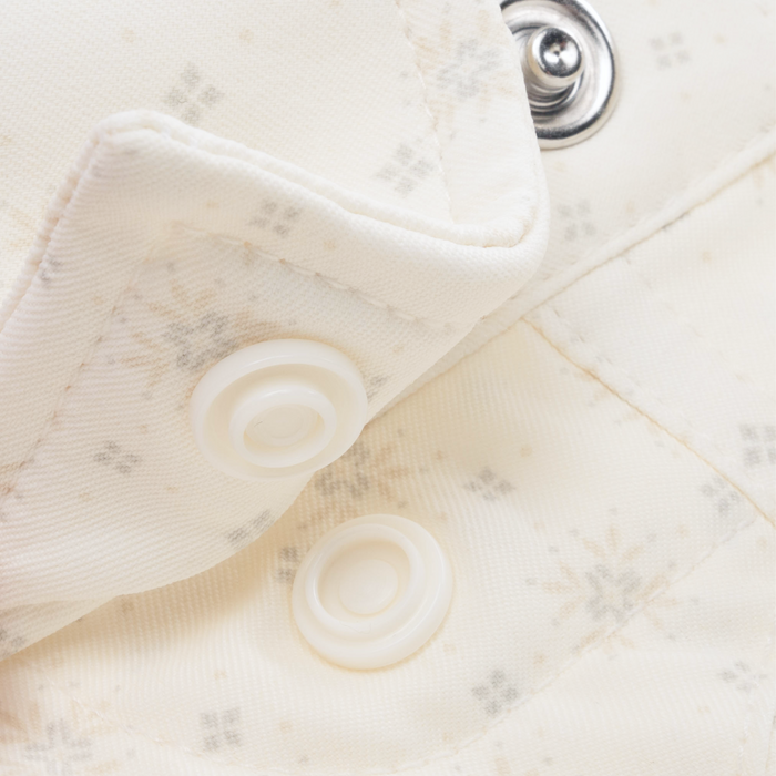 closeup of collar snaps on shirt