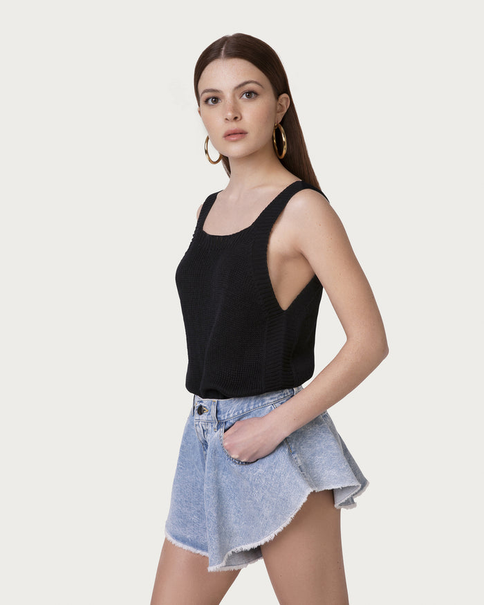 Top in cotone organico nero vegano sostenibile