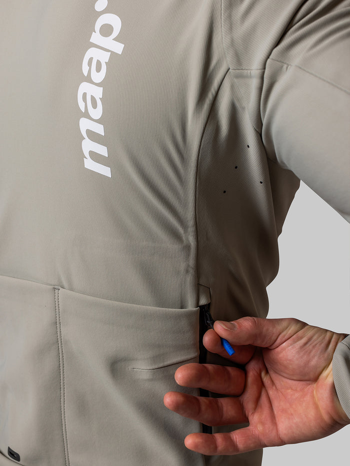 Training Cold Jacket