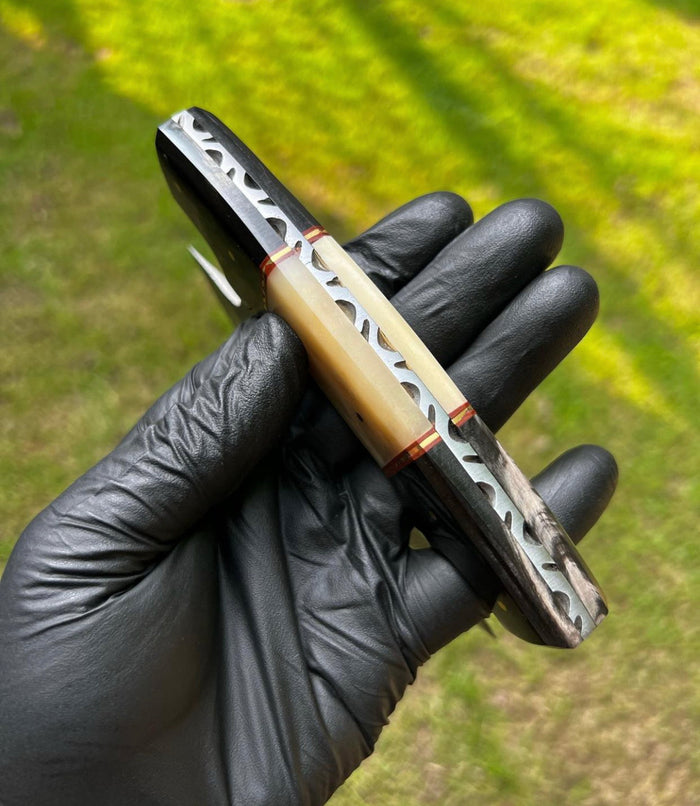 Unique Custom made Damascus Steel Ulu Knife cskforged