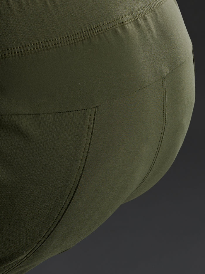 Women's Alt_Road™ Overshort